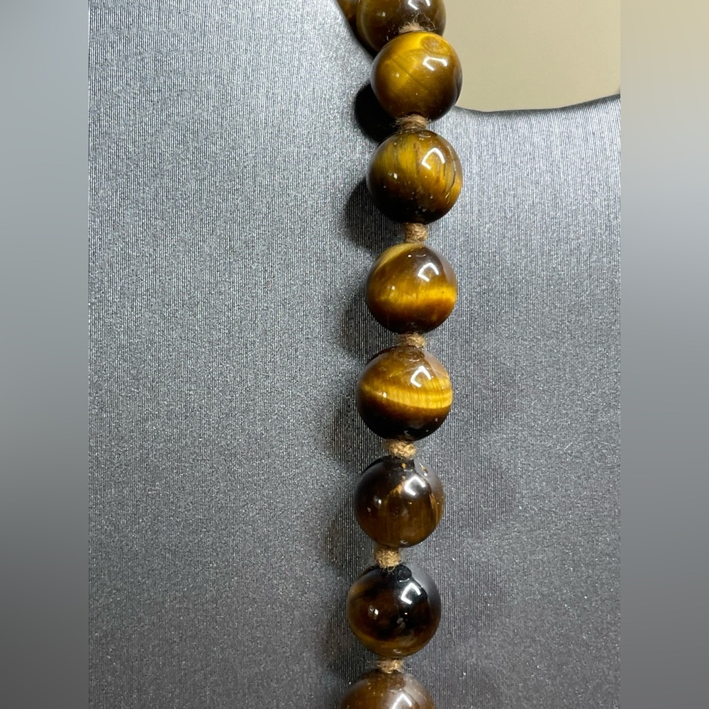 Vintage Tigers Eye Hand Knotted 10k Gold Clasp 25” Necklace Gorgeous Beads. - Picture 10 of 12